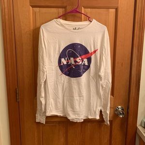3/$10 t shirt - long sleeve NASA shirt